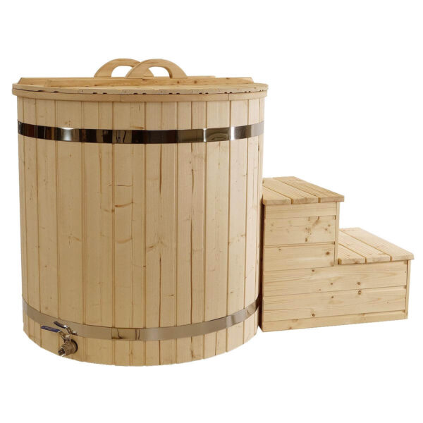 Cold tub with wooden cover