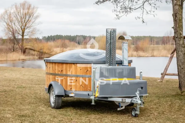 Hot tub integrated on trailer with plastic cover