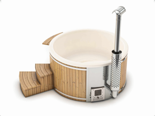 Round hot tub with chimney
