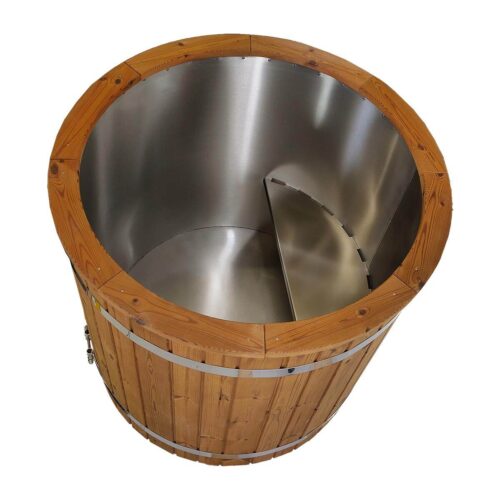 Cold tub with chiller connections