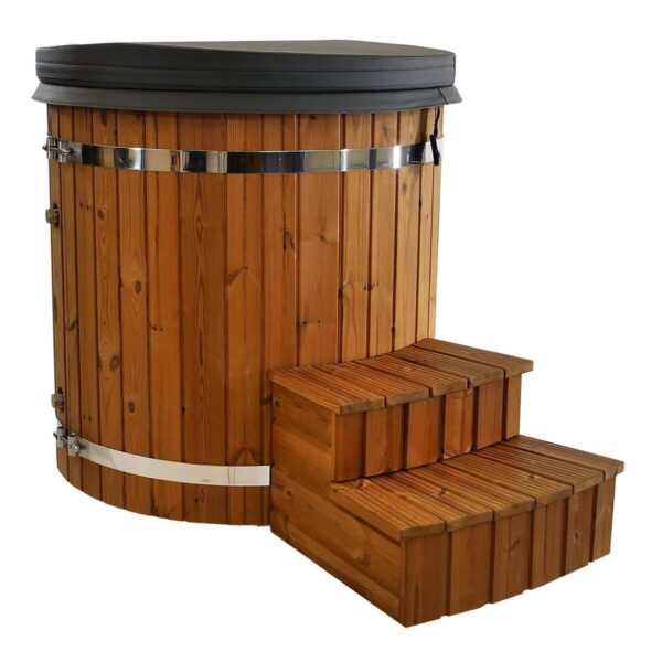 Cold tub with termo wood